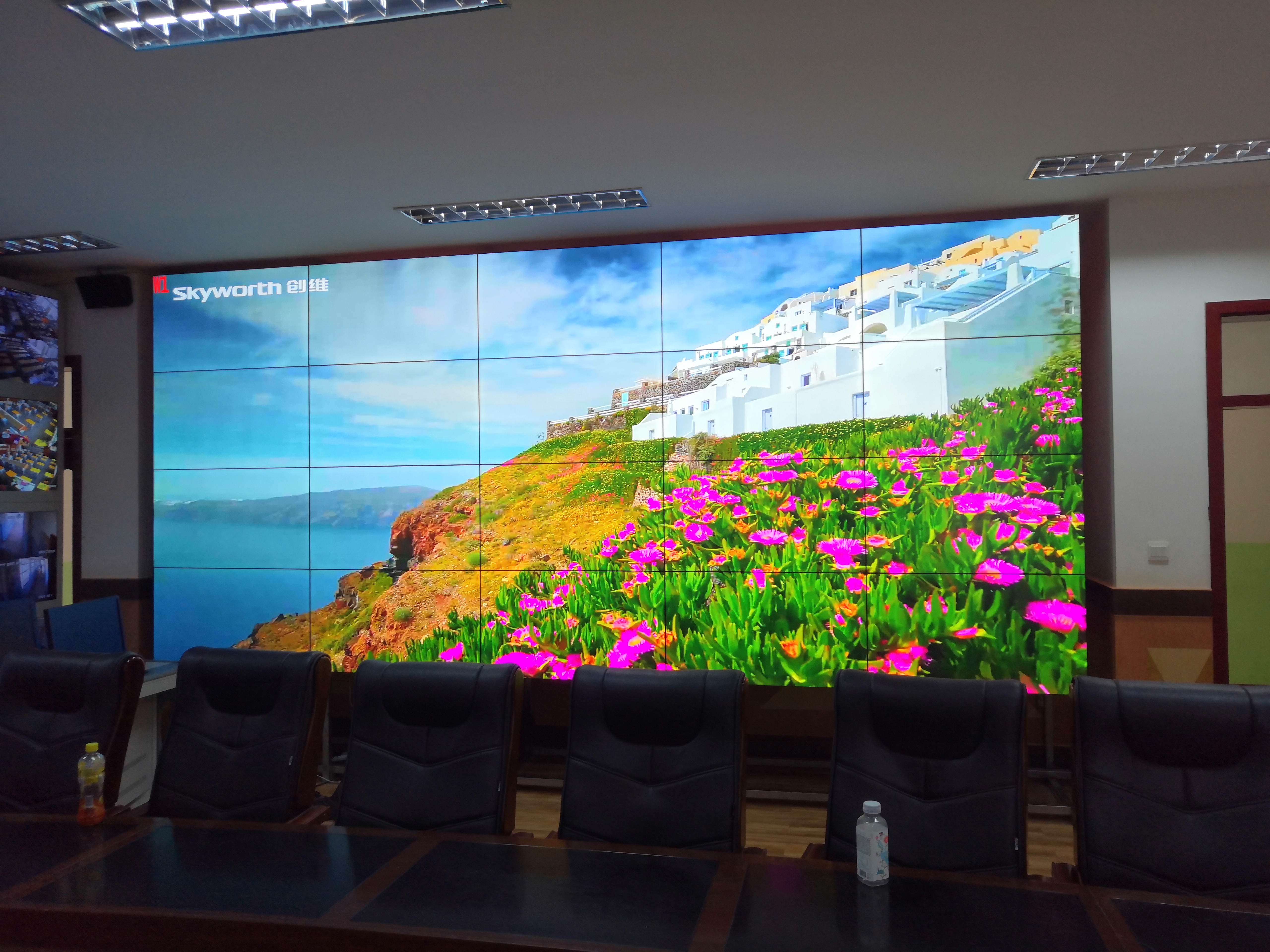 醫院掛號大廳裝LED屏后，投訴率下降40%！排隊叫號屏的隱藏管理哲學”